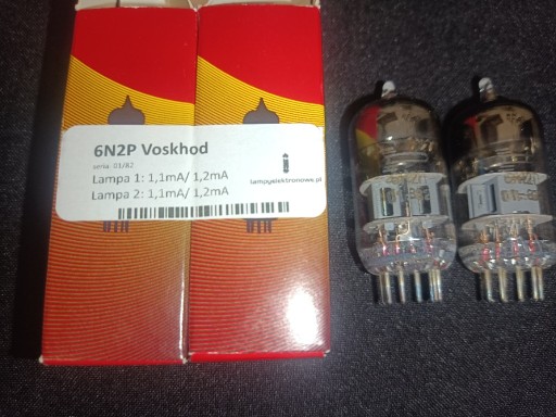 Zdjęcie oferty: Para lamp 6N2P NOS Voskhod 01/82 [ECC83 / 12AX7]