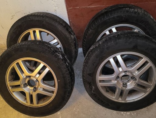 Zdjęcie oferty: FELGI ALUMINIOWE 15" Z OPONAMI Z FOCUSA MKI