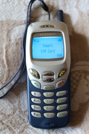 Zdjęcie oferty: Samsung SGH-R210S 