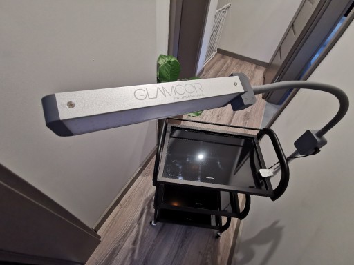 Zdjęcie oferty: Lampa glamcor mono light do rzęs, kosmetologi. 