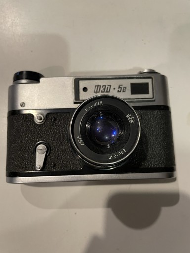 Zdjęcie oferty: Radziecki aparat analogowy FED 5B