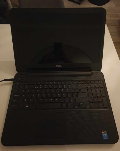Zdjęcie oferty: Laptop Dell Inspiron 15-3537 Win10