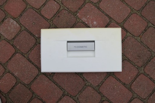 Zdjęcie oferty: Drzwi front klapa do lodówki Dometic CD20 / CD30