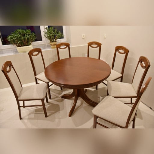 Zdjęcie oferty: Stół z krzesłami