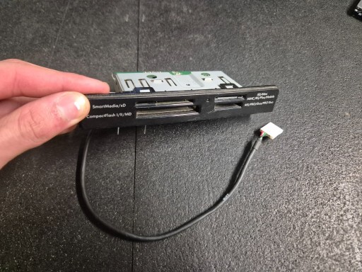 Zdjęcie oferty: Czytnik kart do komputera HP Pavilion