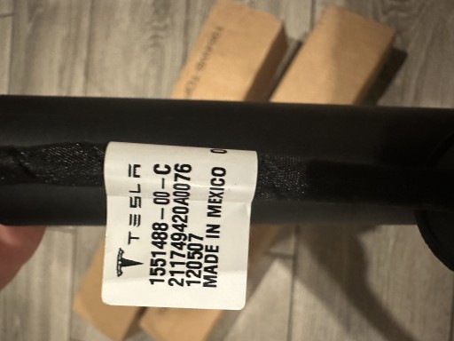 Zdjęcie oferty: Tesla model3 1551488-00-C siłownik klapy bagażnika