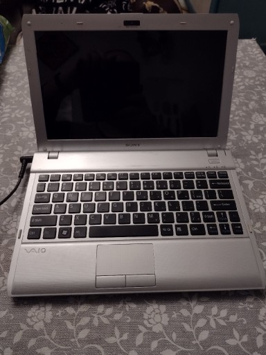 Zdjęcie oferty: Laptop Sony Vaio VPCYB3V1E 500GB 4GB Ram AMD E-450