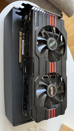 Zdjęcie oferty: Karta graficzna Asus Radeon 7970 3gb