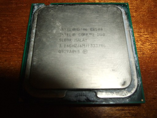Zdjęcie oferty: Procesor Intel Core2duo E8500 3,16GHZ/6M/1333
