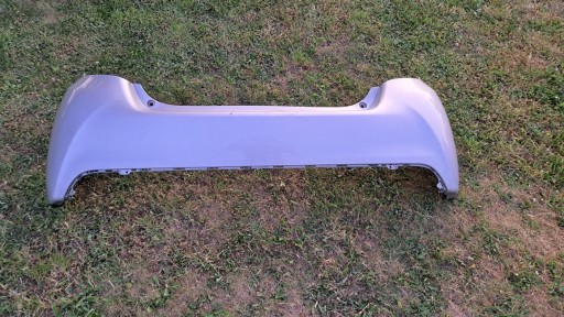 Zdjęcie oferty: Toyota Yaris 3 zderzak tył 