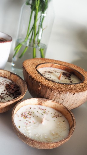 Zdjęcie oferty: Świeca sojowa 500 ml w kokosie zapach czekolady