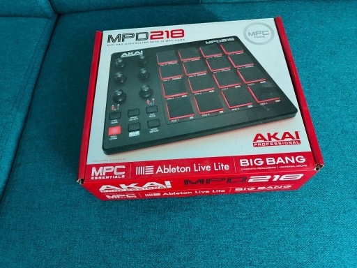 Zdjęcie oferty: Akai MPD 218 stan idealny