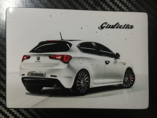 Zdjęcie oferty: Magnes na lodówkę Alfa Romeo Giulietta