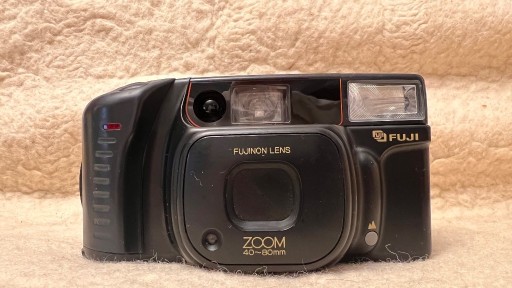 Zdjęcie oferty: Aparat FUJI DL-800 zoom