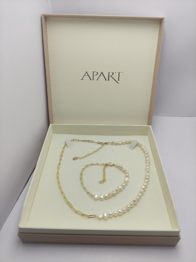 Zdjęcie oferty: Komplet biżuterii pozłacanej 925 z perłami 