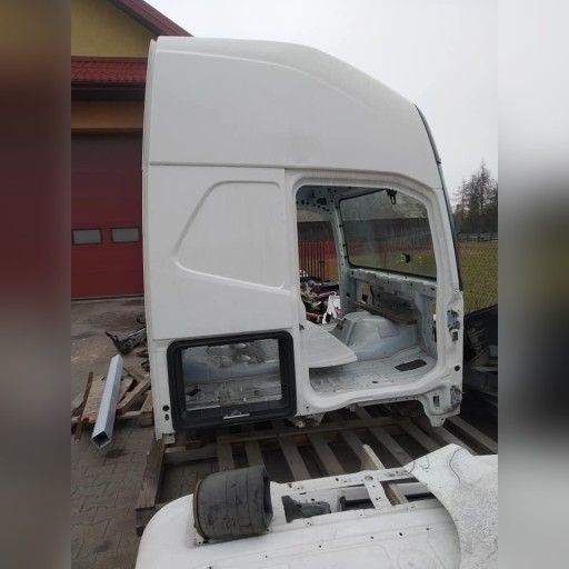 Zdjęcie oferty: KABINA DO VOLVO FH4