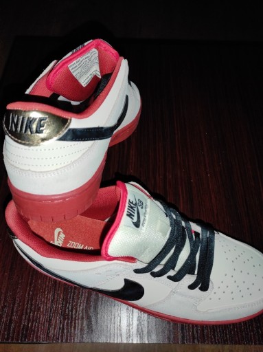 Zdjęcie oferty: Buty Nike SB Dunk Low Nike Air Jordan 1 