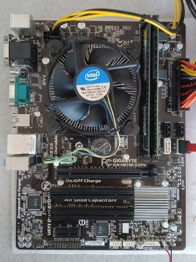 Zdjęcie oferty: GIGABYTE H81M-S2PV + Intel Core i3-4130 + 8GB RAM