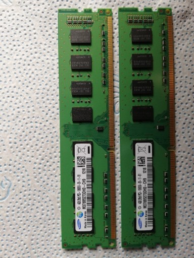 Zdjęcie oferty: Pamięć Samsung (2x4GB) DDR3 1333 M378B5273DH0-CH9