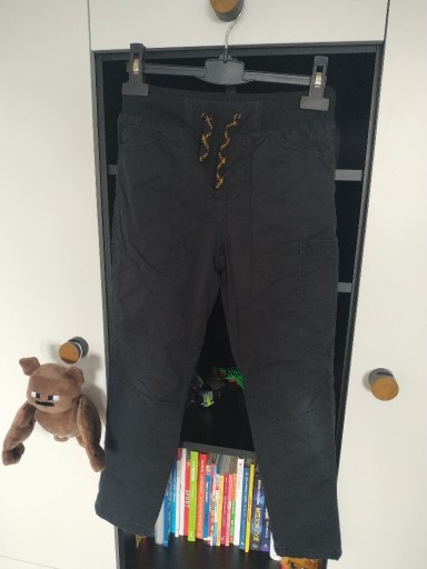 Zdjęcie oferty: Spodnie chłopięce czarne roz.134 Coccodrillo