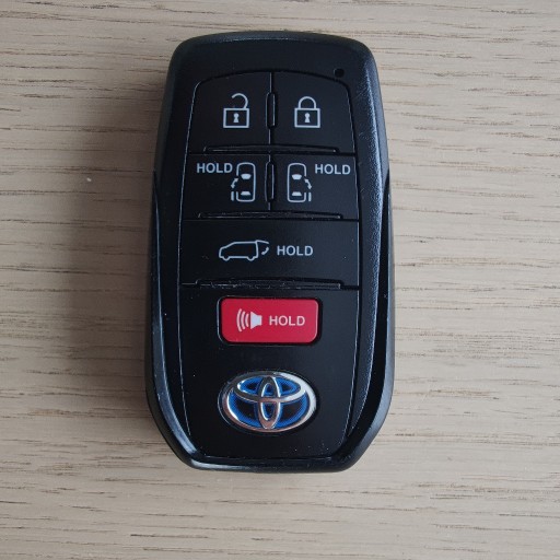 Zdjęcie oferty: Toyota Sienna 2021 kluczyk Smart Key używany OEM