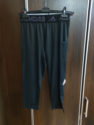 Zdjęcie oferty: Spodnie damskie dresowe firmy Adidas 