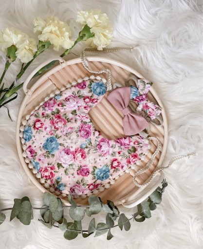 Zdjęcie oferty: Śliniak chustka opaska zestaw Różowy w kwiaty