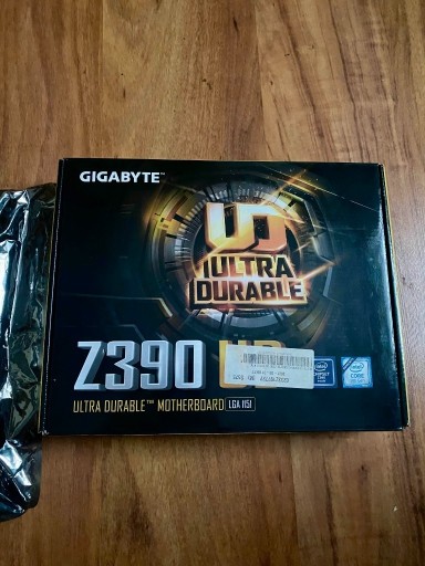 Zdjęcie oferty: Płyta główna Gigabyte z390ud