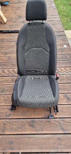 Zdjęcie oferty: Fotel samochodowy Seat, Skoda