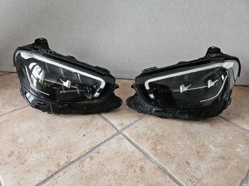 Zdjęcie oferty: Lampy Mercedes A2139069109 A2139069209 idealne