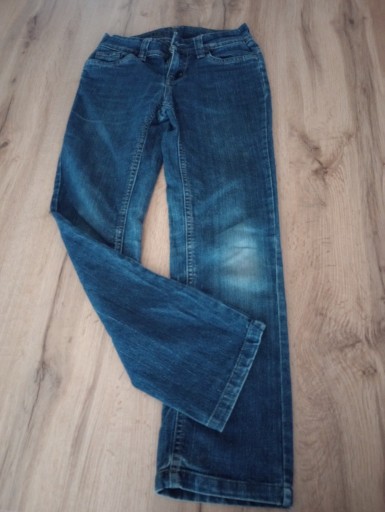 Zdjęcie oferty: Spodnie jeansowe chłopięce 128-134 