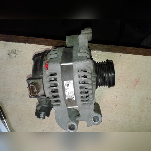 Zdjęcie oferty: alternator DS7T-10300-DB