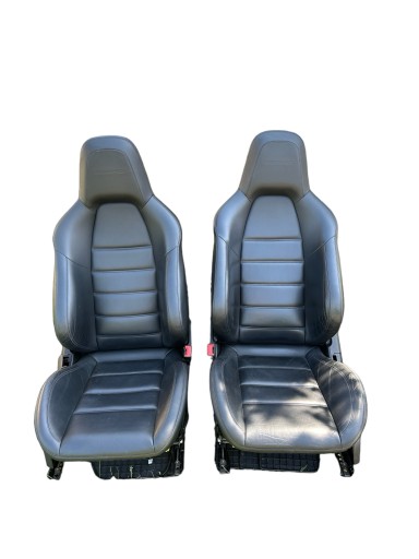 Zdjęcie oferty: Fotele samochodowe Mercedes C63 AMG W204 / Czarne