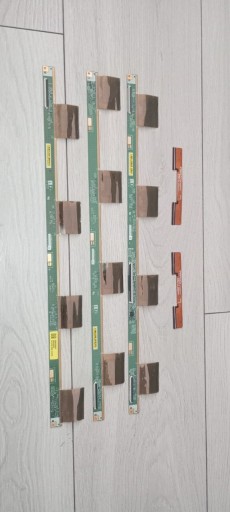 Zdjęcie oferty: Listwy matrycy z taśmami do TV Samsung 65" 2022 roku