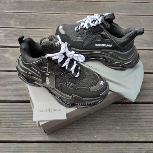 新品未使用BALENCIAGA TRIPLE S トリプルソール BALENCIAGA】トリプル S クリアソール ホワイト (BALENCIAGA