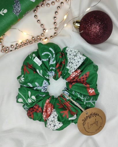 Zdjęcie oferty: Świąteczna gumka do włosów Scrunchies - Handmade 