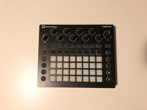 Zdjęcie oferty: Novation Circuit Groovebox