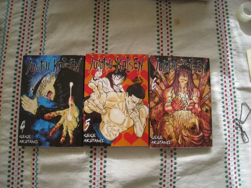 Zdjęcie oferty: manga Jujutsu Kaisen tomy 4,5 i 6 