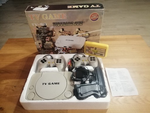 Zdjęcie oferty: TV GAME PEGASUS KOMPLETNY 2010 rok + Złota Czwórka 