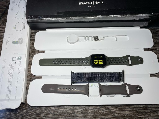 Zdjęcie oferty: Apple Watch 3 38mm czarny