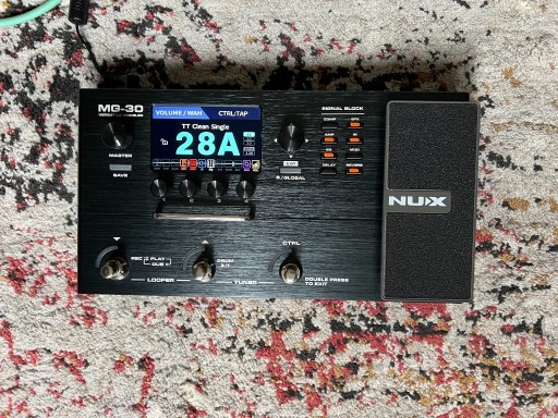 Zdjęcie oferty: Multiefekt gitarowy NUX MG-30