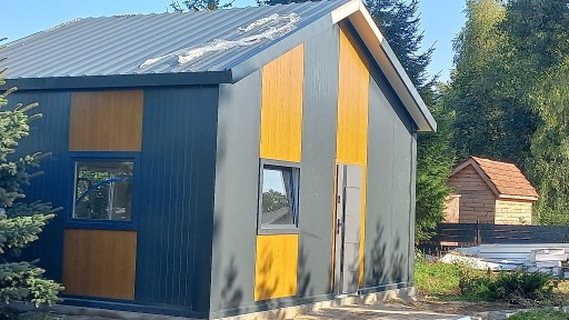 Zdjęcie oferty: pawilony domki  garaże z płyty warstwowej