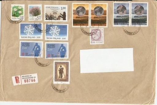Zdjęcie oferty: Znaczki z hologramem Mi-1098/99, Kwiaty Mi-1000/01 na liście z Finlandii