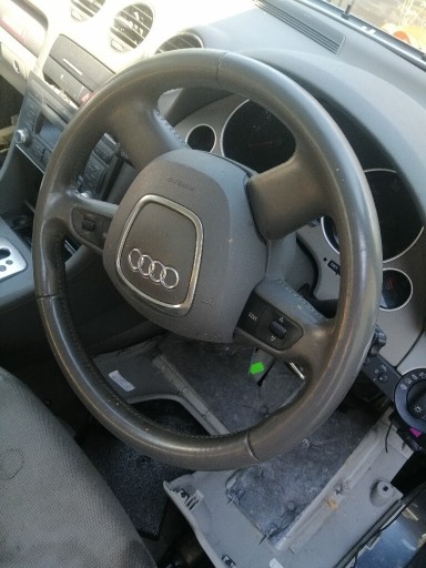 Zdjęcie oferty: Kierownica audi a4 b7 multifunkcje łopatki