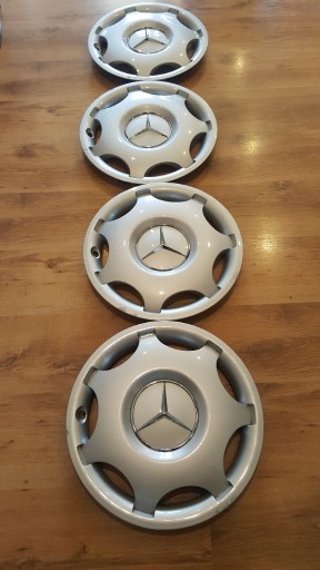 Zdjęcie oferty: Kołpaki Mercedes oryginalne R 15