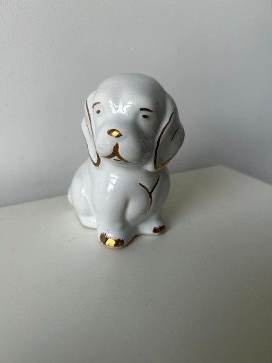 Zdjęcie oferty: Figurka porcelanowa piesek złota róża 