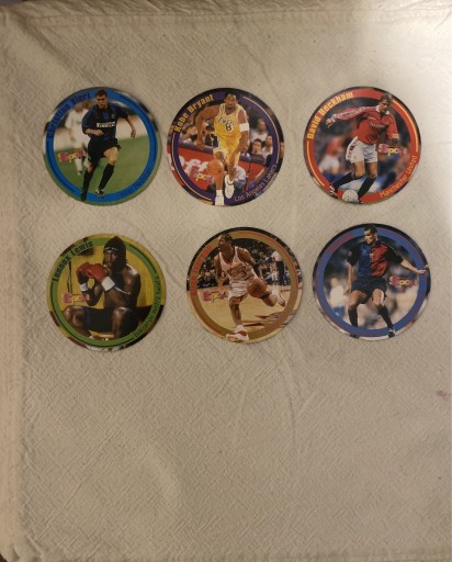 Zdjęcie oferty: Karty okrągłe sportowe - średnica 7 cm . K2