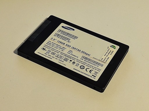 Zdjęcie oferty: Dysk SAMSUNG 128GB 2,5" SATA SSD MZ-7PC1280/0H1