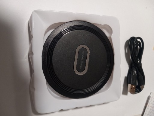 Zdjęcie oferty: Ładowarka indukcyjna WIRELESS CHARGER