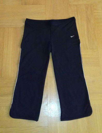 Zdjęcie oferty: NIKE spodenki sportowe S/M Fit Dry fitness szorty